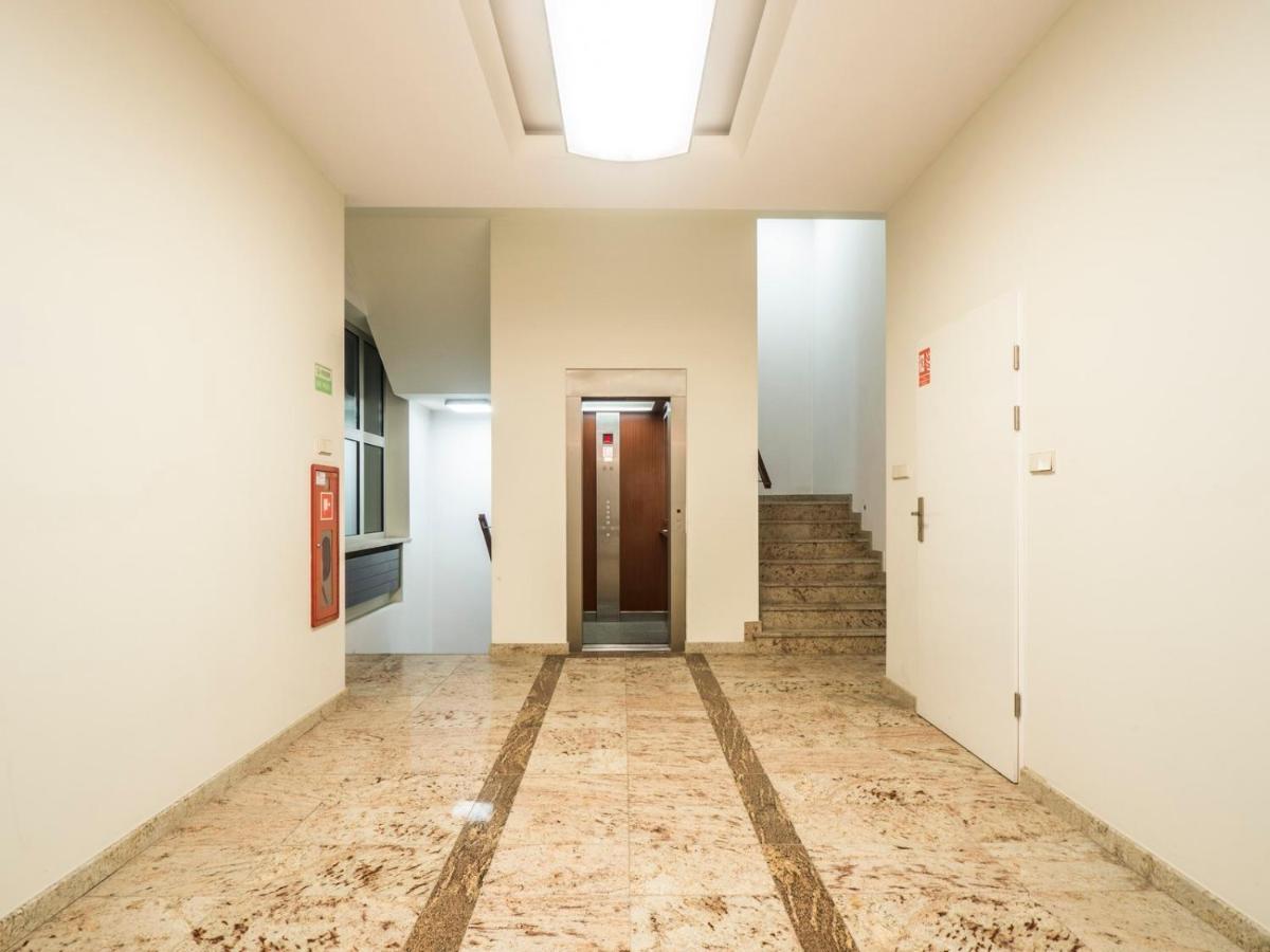 Majestic Residence -150M2 With Iconic Market Square View As Home Apartamenty R506 Wrocław Buitenkant foto