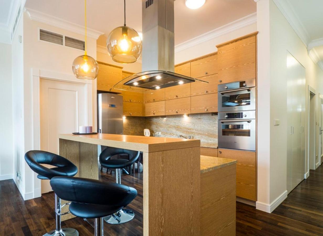 Majestic Residence -150M2 With Iconic Market Square View As Home Apartamenty R506 Wrocław Buitenkant foto